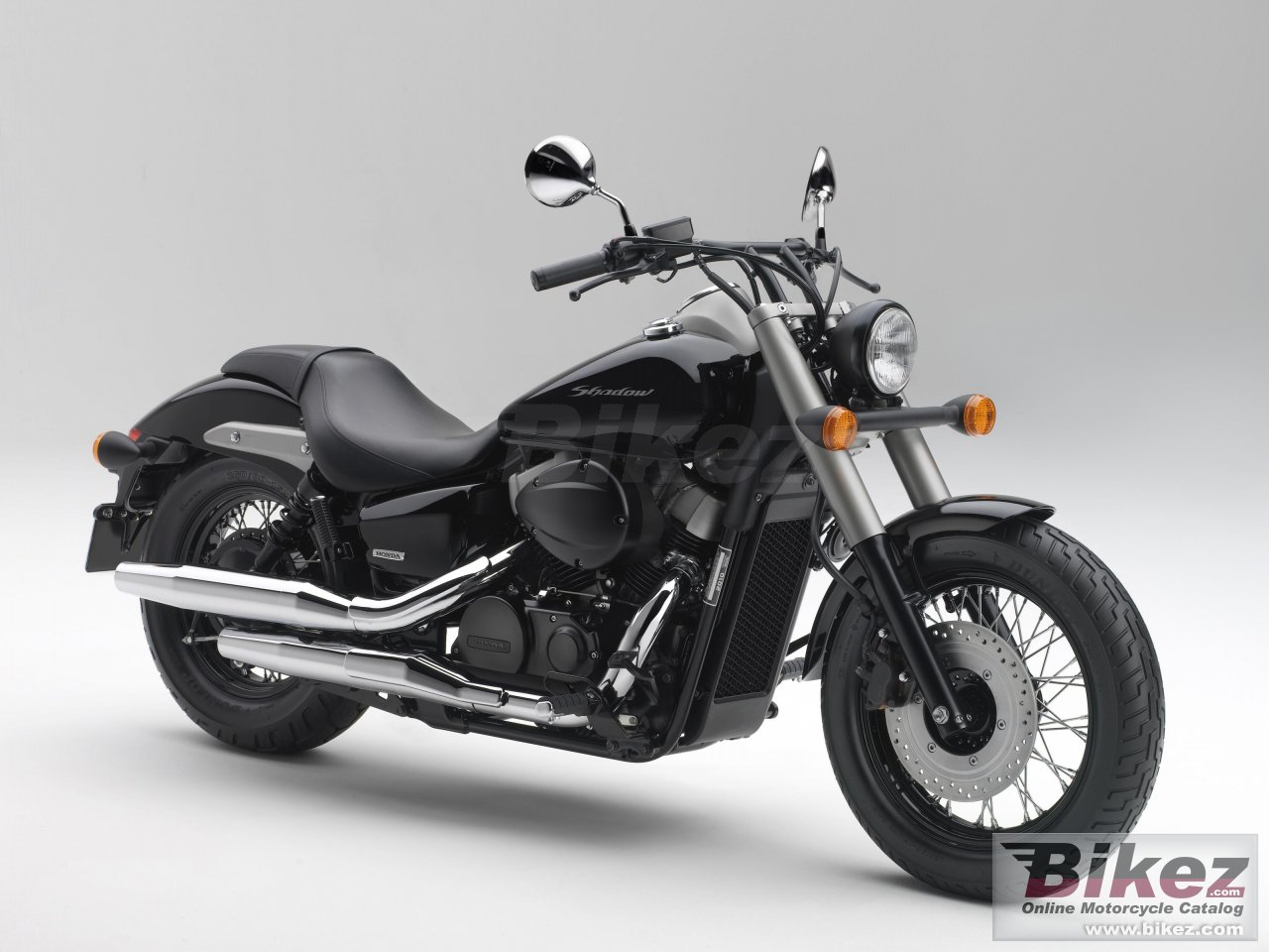 Big Honda vt750c2b picture and wallpaper from Bikez.com